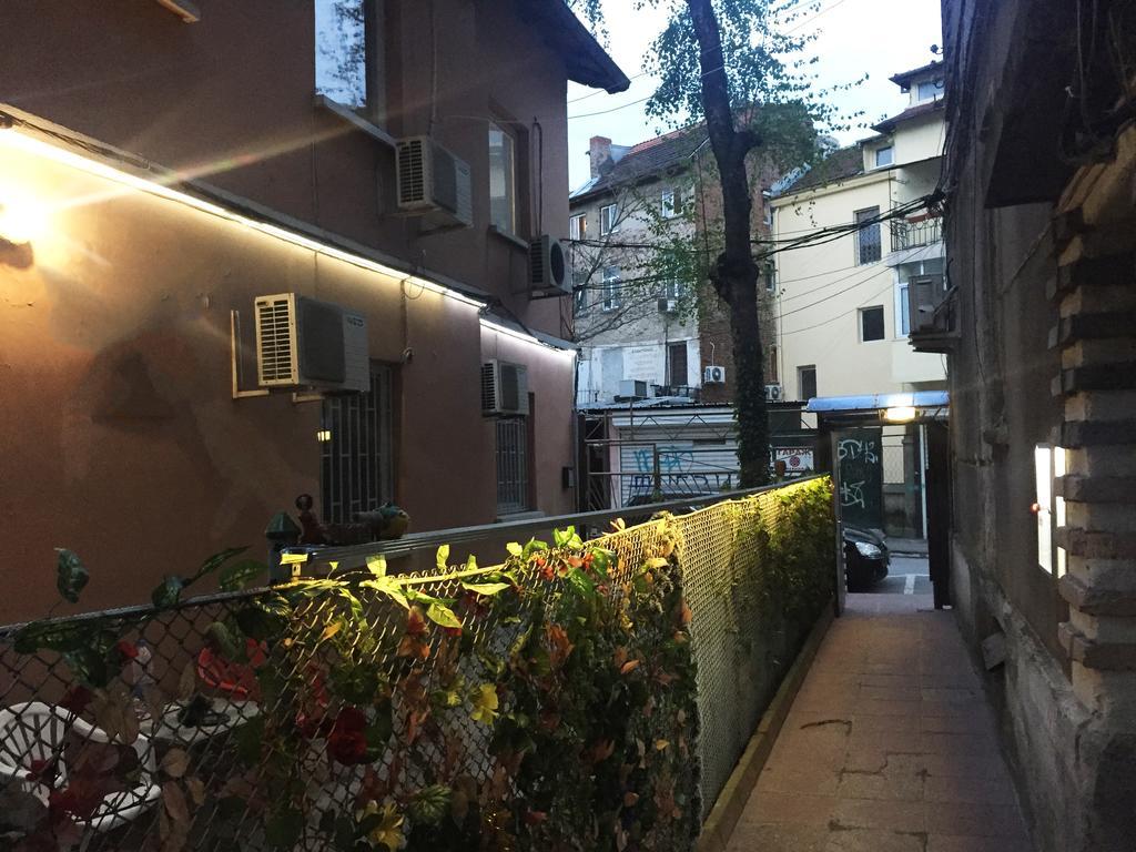 Elegance On A Budget - Rooms For Rent In Sofia Center Exterior foto